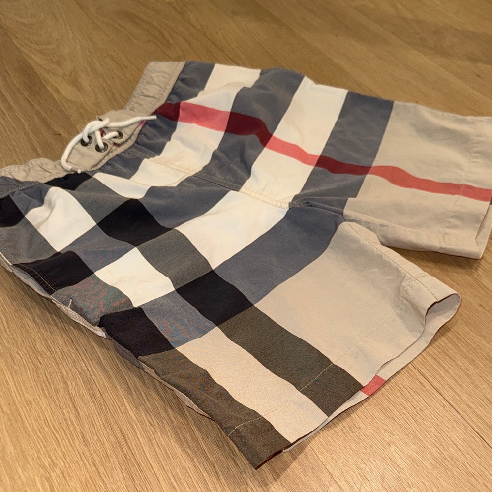 Burberry AUTHENTIC Checkered Swim Shorts - Beige, Black, Red Sz 10Y - Picture 4 of 14